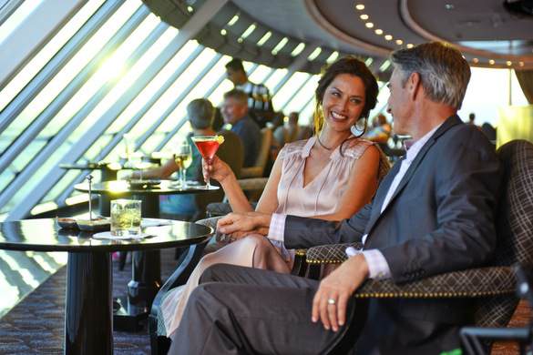 Oceania Cruises Insignia Horizon's Bar.jpg